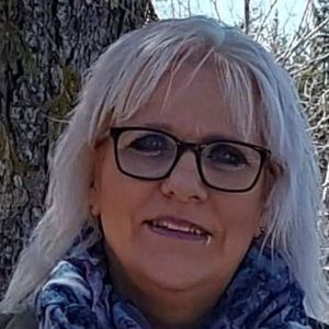 Meet your Posher, Vicki